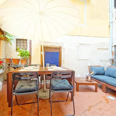 Daire Corte Rota Terrace San Marco